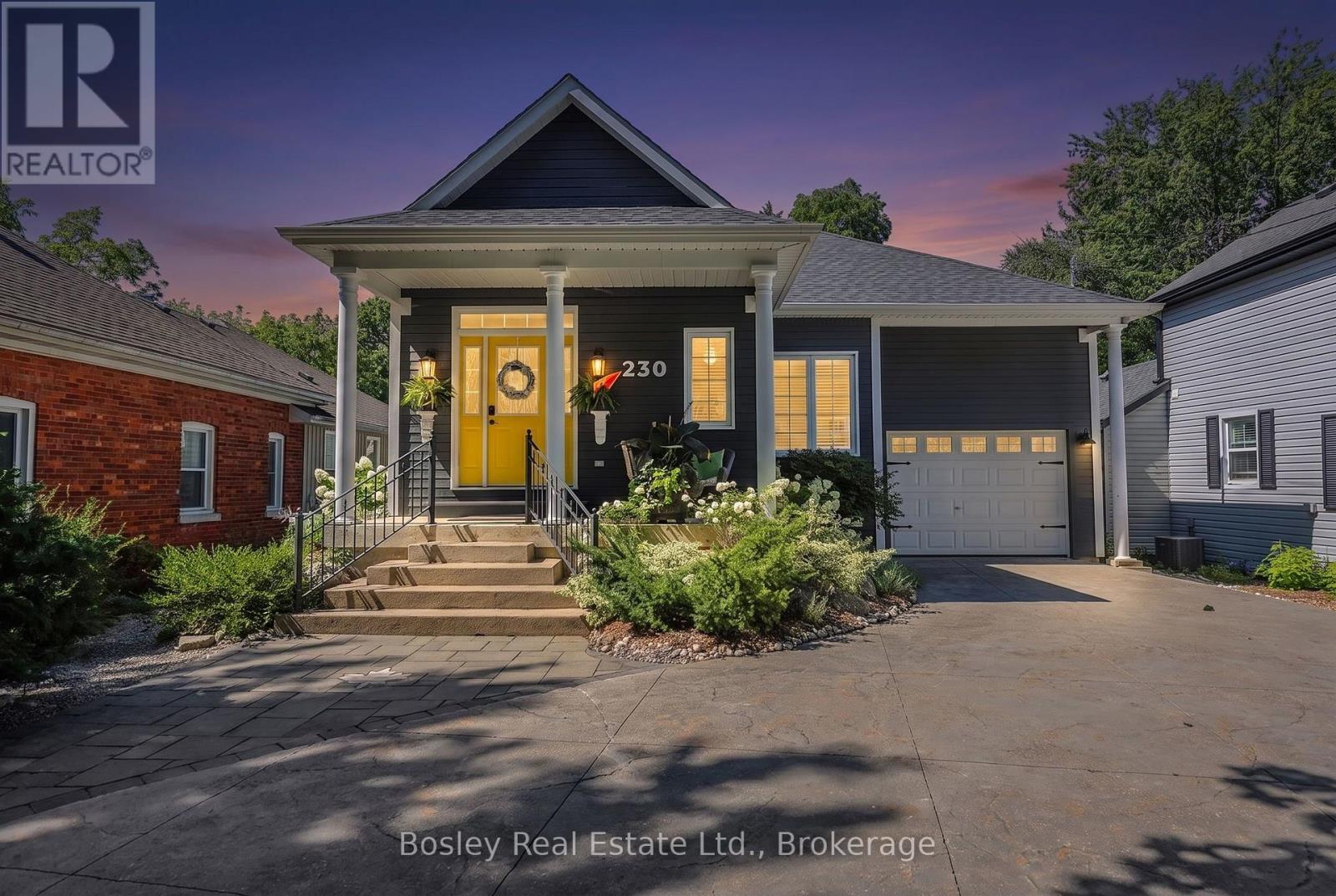 230 Napier Street, Collingwood, Ontario  L9Y 3T3 - Photo 1 - S13740414