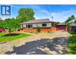 17 BROADMORE Avenue, St. Catharines, Ontario