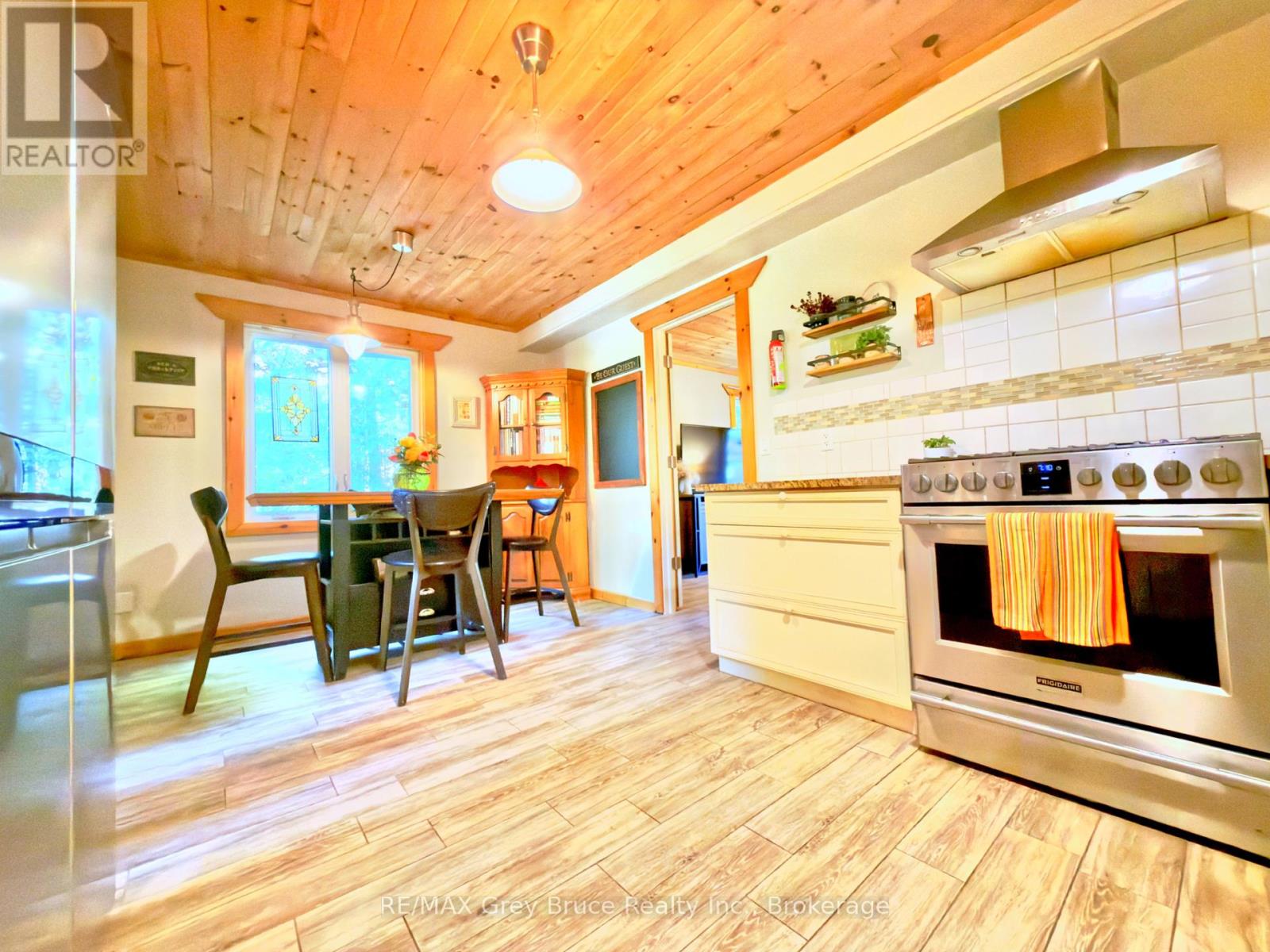 67 Big Tub Road, Northern Bruce Peninsula, Ontario  N0H 2R0 - Photo 11 - X13740104
