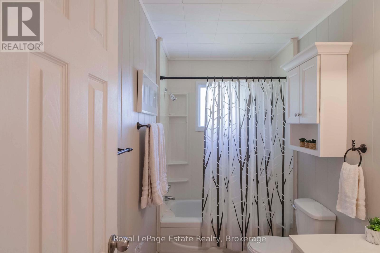 818 Sixth Street N, South Bruce Peninsula, Ontario  N0H 2G0 - Photo 26 - X13740210