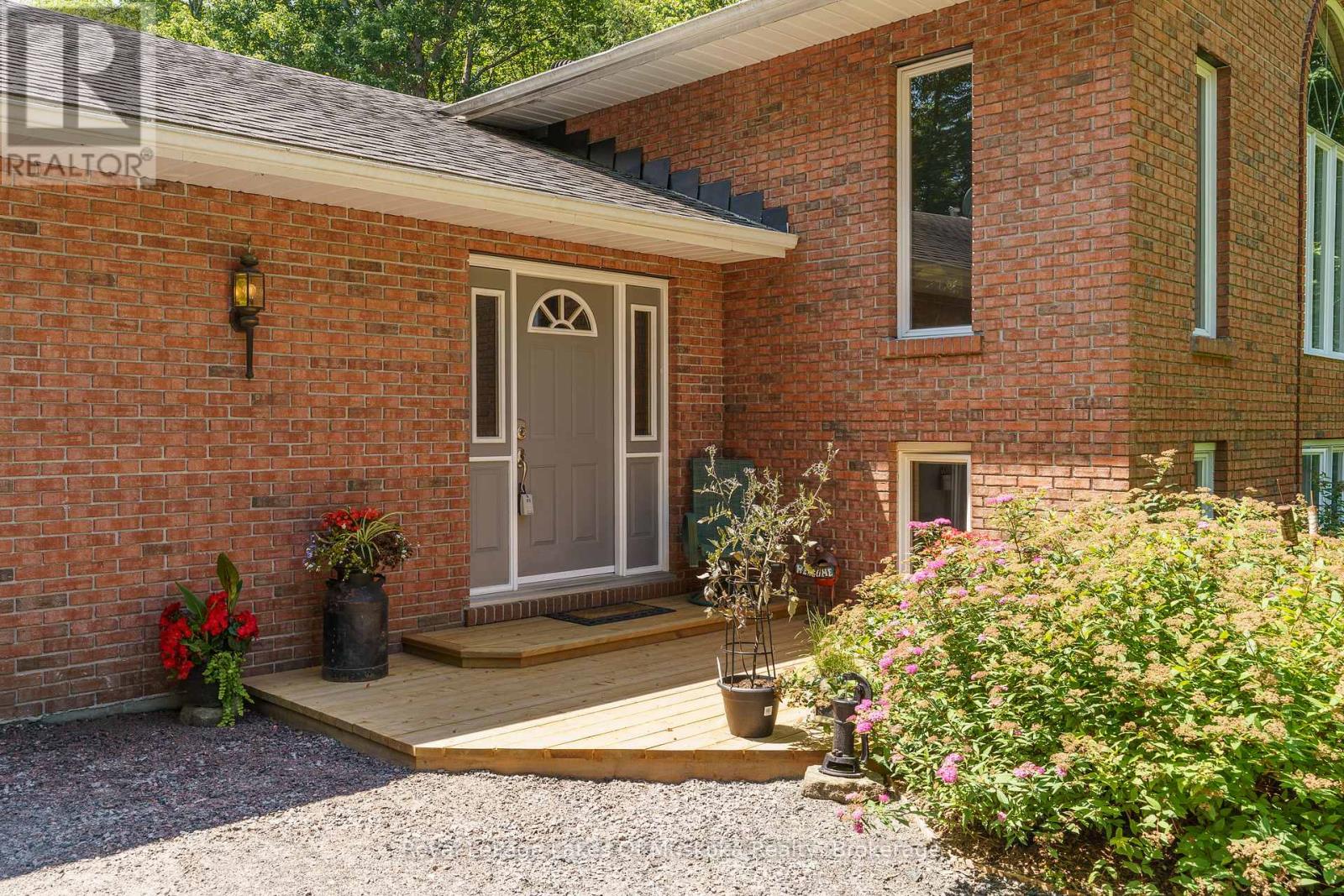 1020 Amelia Crescent, Gravenhurst (Morrison), Ontario  P0E 1G0 - Photo 4 - X13740232
