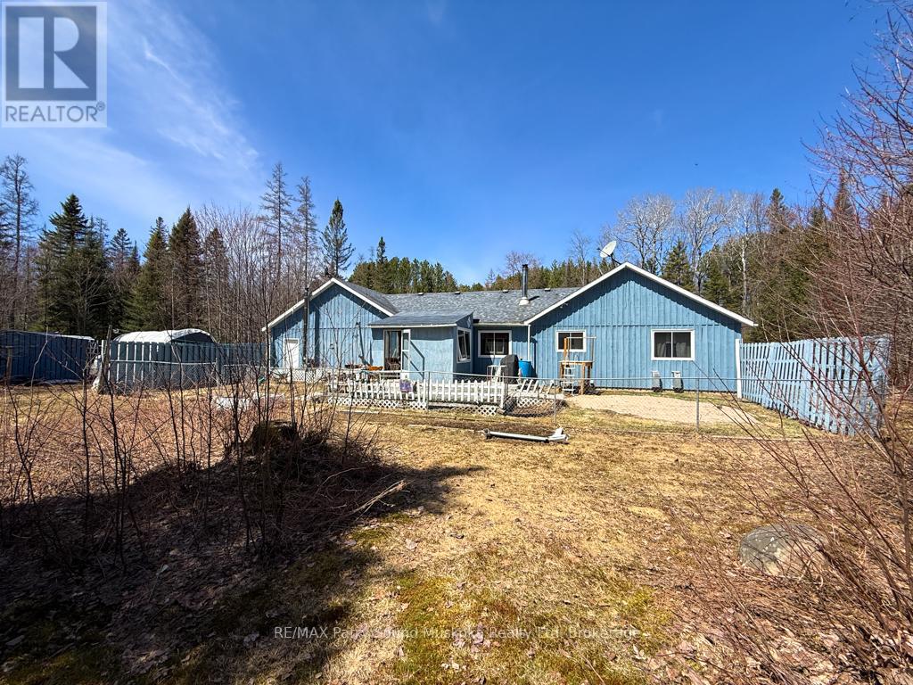 1819 Machar Strong Boundary Road W, Strong, Ontario  P0A 1Z0 - Photo 7 - X13740294