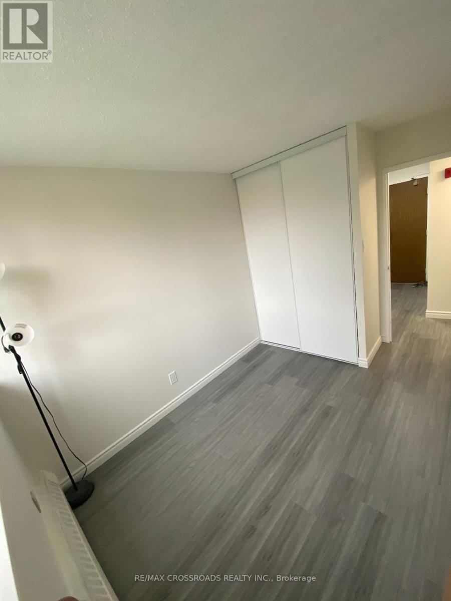 203 - 40 Sunrise Avenue, Toronto, Ontario  M4A 2R4 - Photo 8 - C13740070