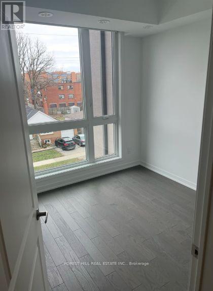 7 - 14 Marquette Avenue, Toronto, Ontario  M6A 0E1 - Photo 7 - C13740088