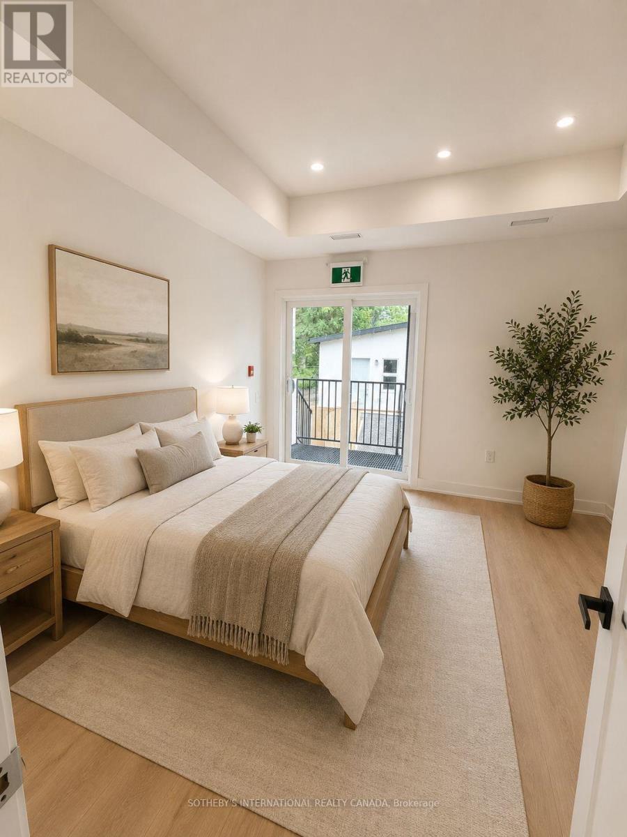 1 - 207 Connaught Avenue, Toronto, Ontario M2M 1H6 - Photo 4 - C13740092