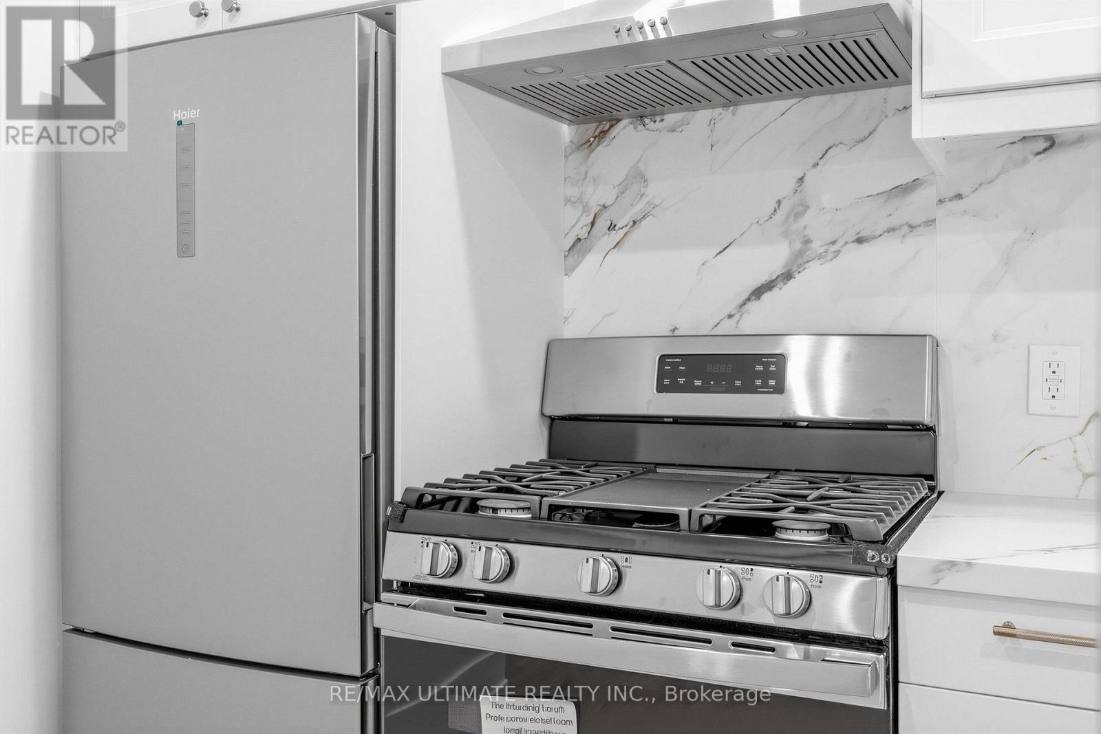 202 - 229 Spadina Avenue, Toronto, Ontario  M5T 2E2 - Photo 6 - C13740222