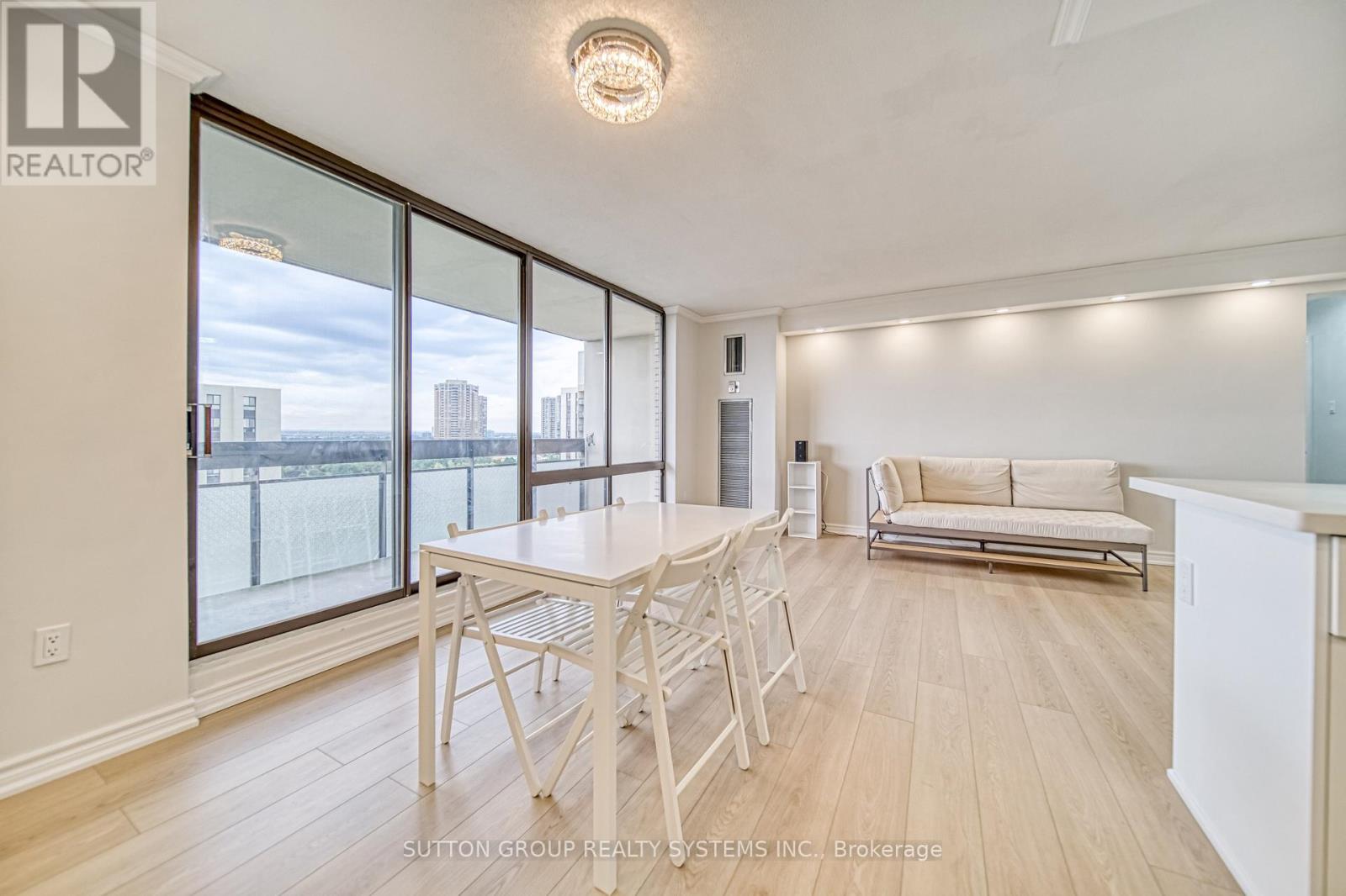 1811 - 260 Seneca Hill Drive, Toronto, Ontario  M2J 4S6 - Photo 17 - C13740256