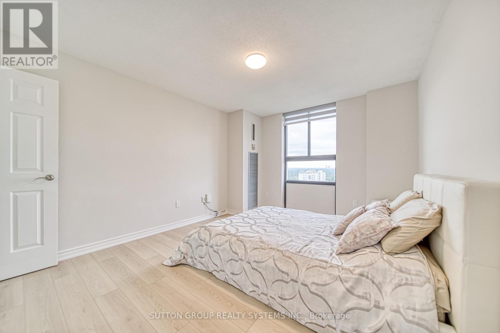 1811 - 260 Seneca Hill Drive, Toronto, Ontario  M2J 4S6 - Photo 21 - C13740256