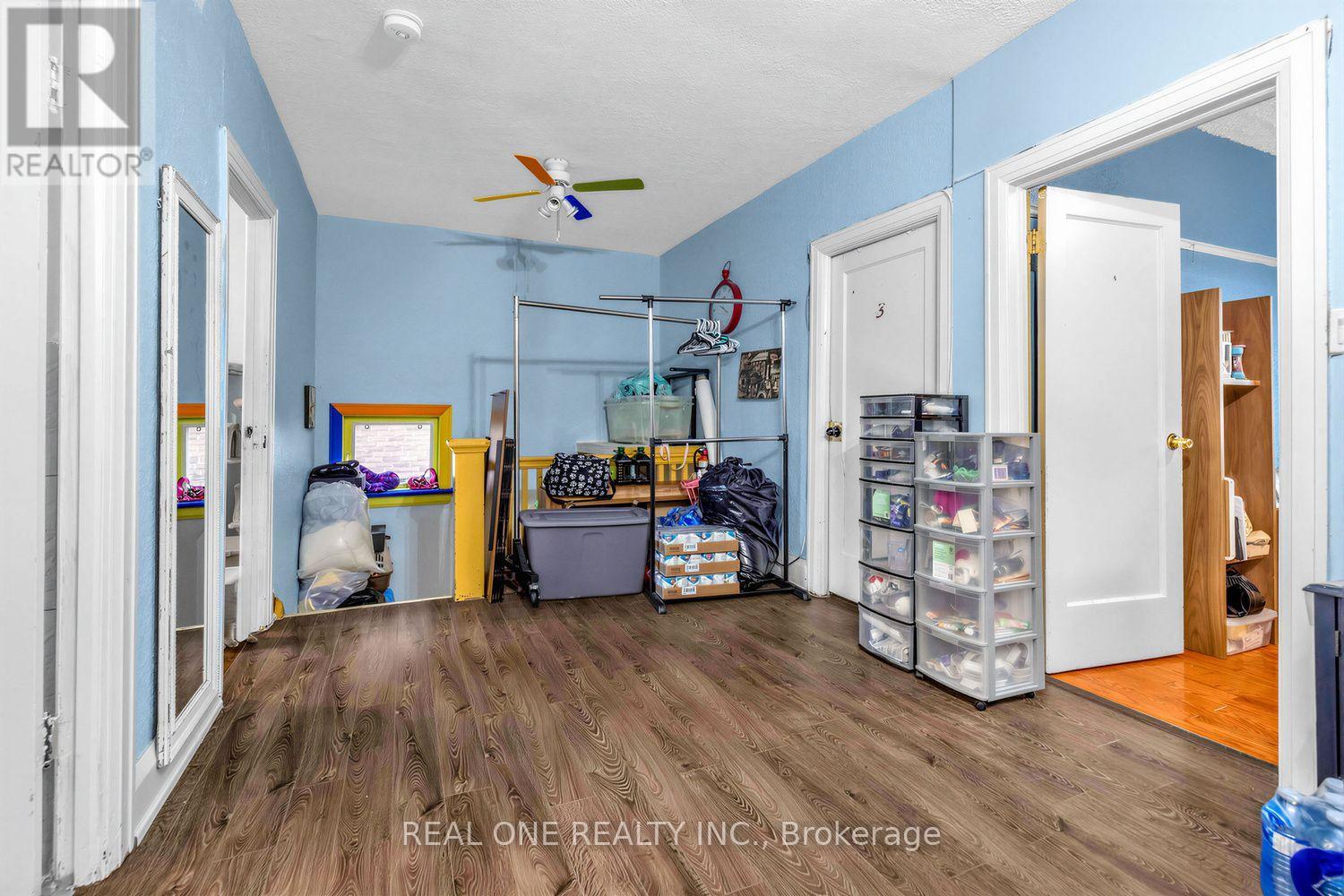 112 Oxford Street, Toronto, Ontario  M5T 1P3 - Photo 21 - C13740272