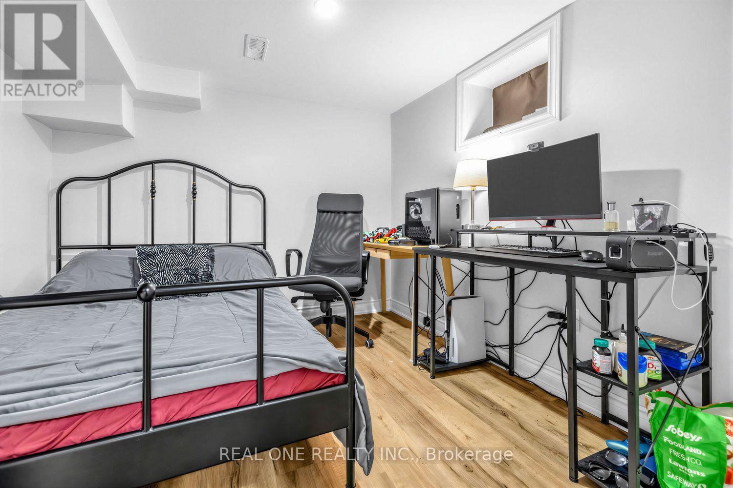 112 Oxford Street, Toronto, Ontario  M5T 1P3 - Photo 23 - C13740272