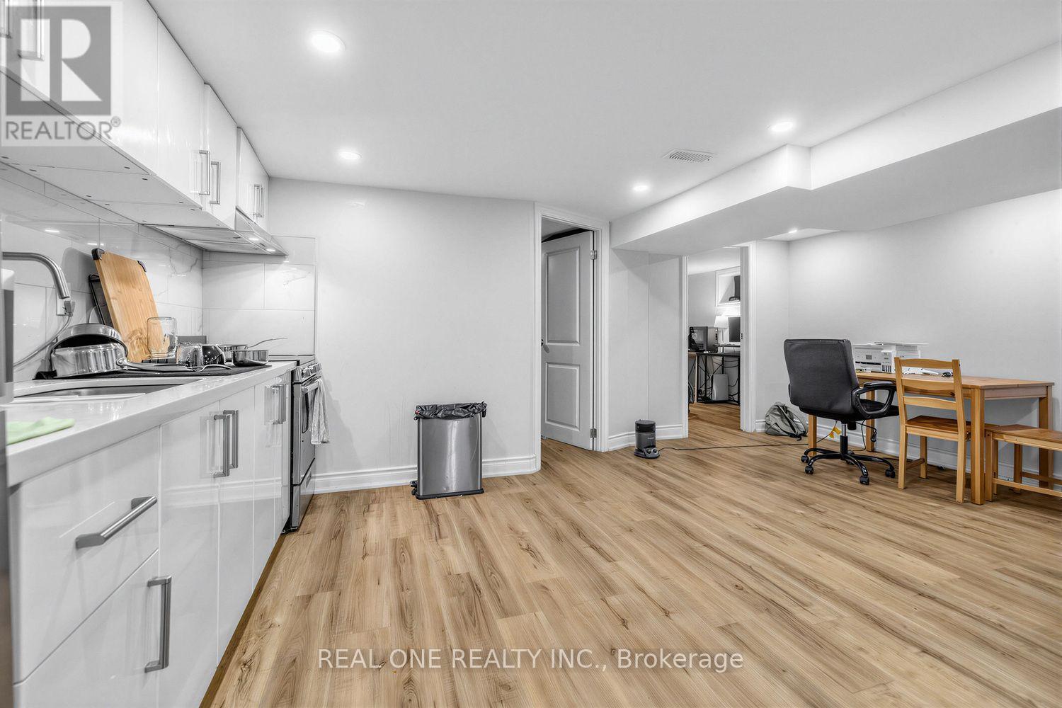112 Oxford Street, Toronto, Ontario  M5T 1P3 - Photo 26 - C13740272