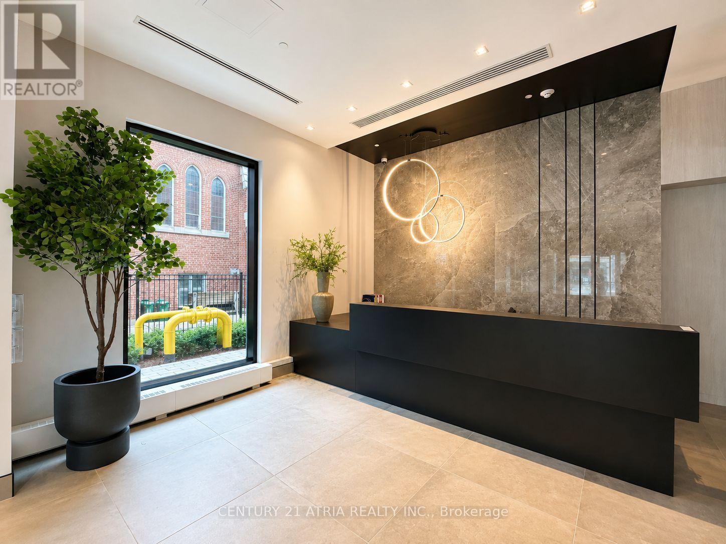 2407 - 609 Sherbourne Street, Toronto, Ontario  M4X 0A4 - Photo 2 - C13740314