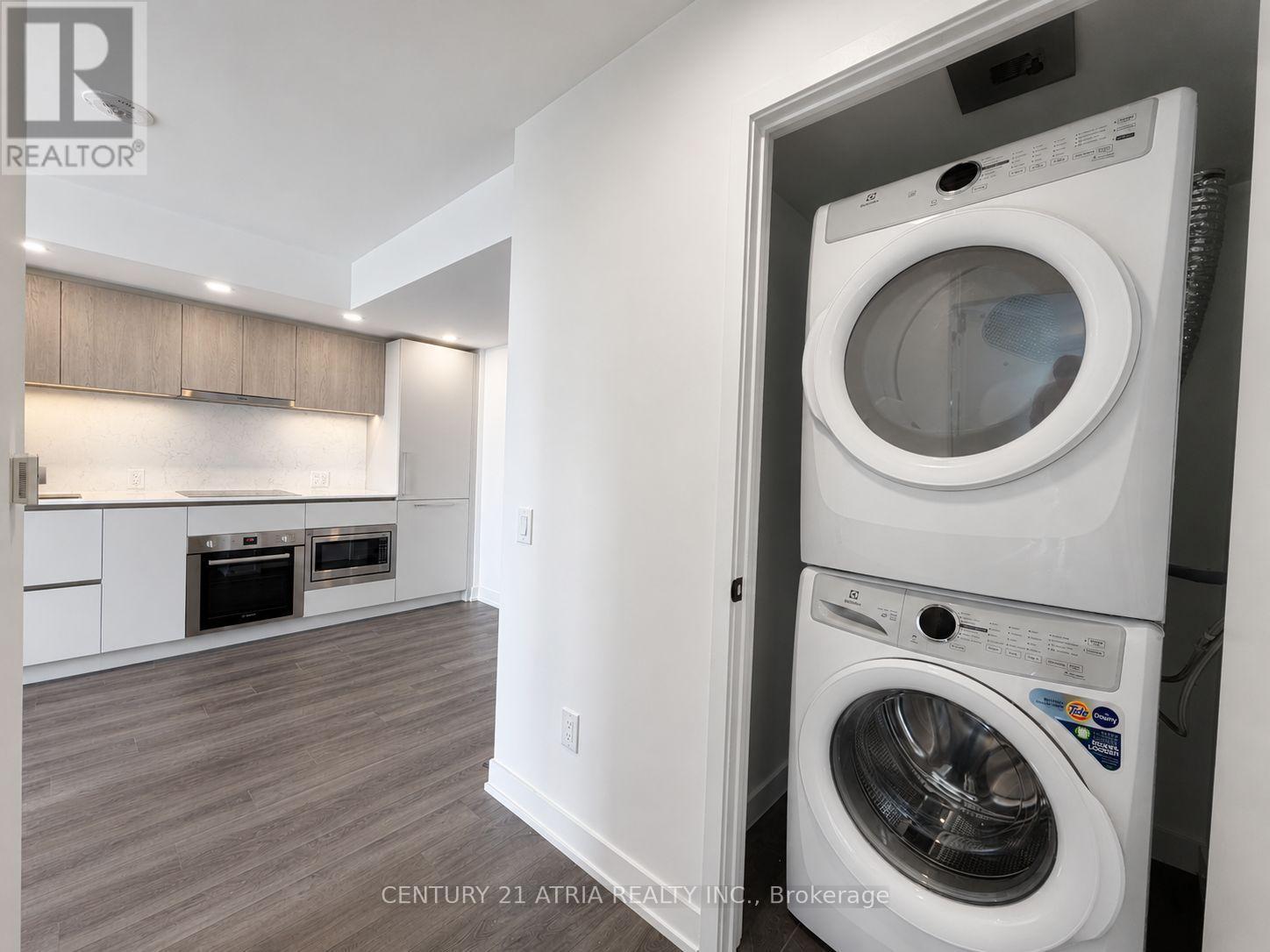 2407 - 609 Sherbourne Street, Toronto, Ontario  M4X 0A4 - Photo 9 - C13740314