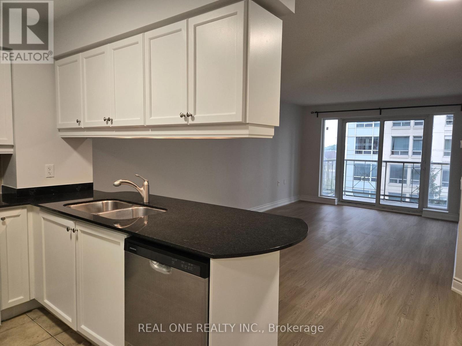 611 - 12 Rean Drive, Toronto, Ontario  M2K 3C6 - Photo 4 - C13740388