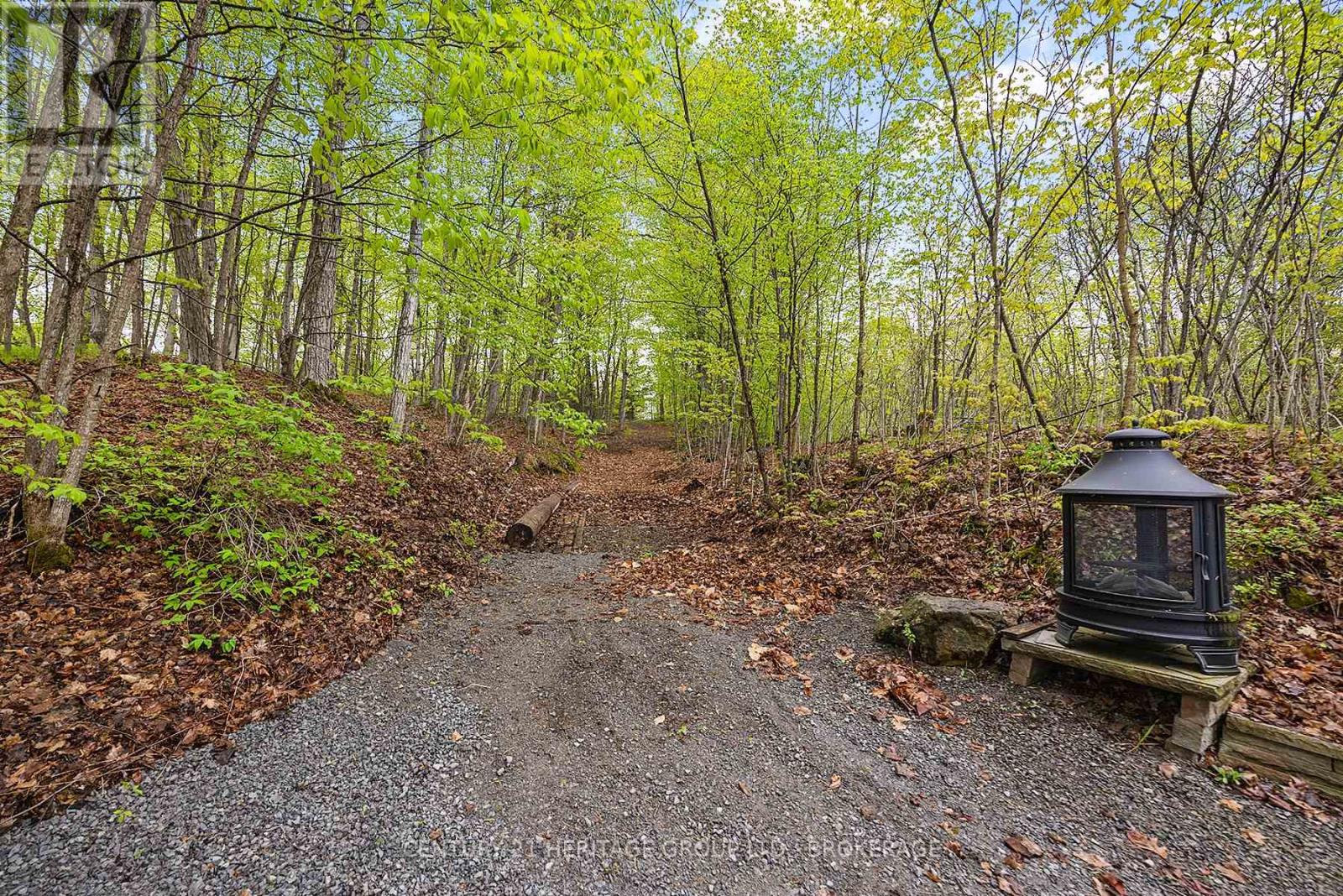 8126 Perth Road, South Frontenac, Ontario  K0H 2L0 - Photo 12 - X13740332