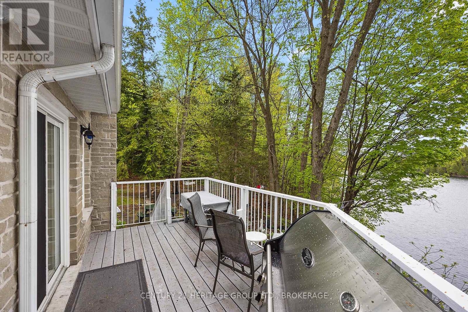 8126 Perth Road, South Frontenac, Ontario  K0H 2L0 - Photo 15 - X13740332