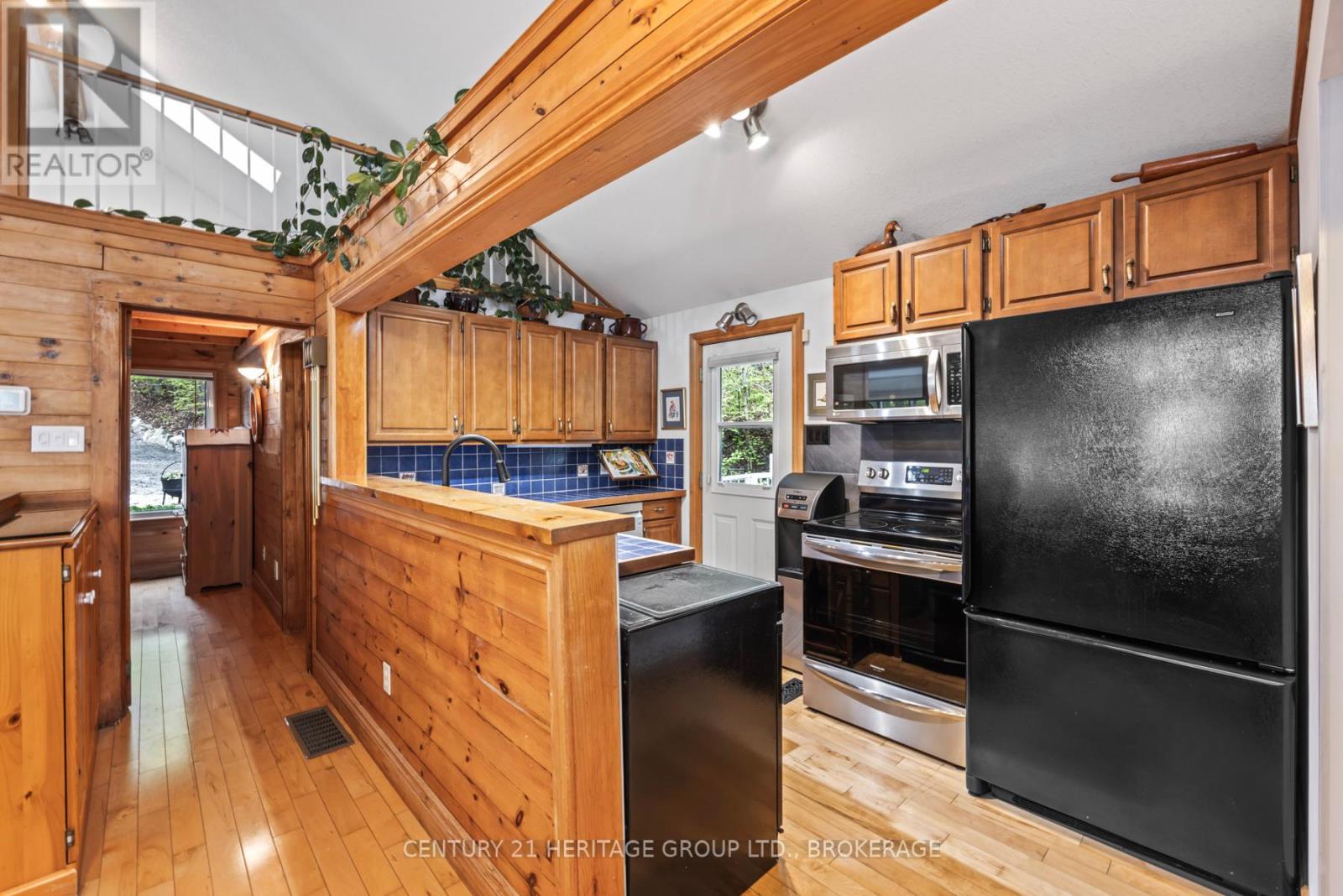 8126 Perth Road, South Frontenac, Ontario  K0H 2L0 - Photo 33 - X13740332