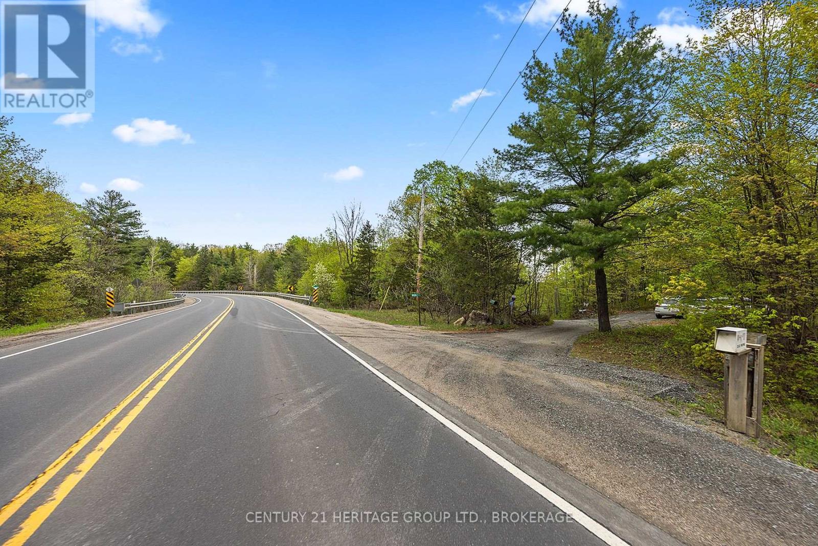 8126 Perth Road, South Frontenac, Ontario  K0H 2L0 - Photo 7 - X13740332