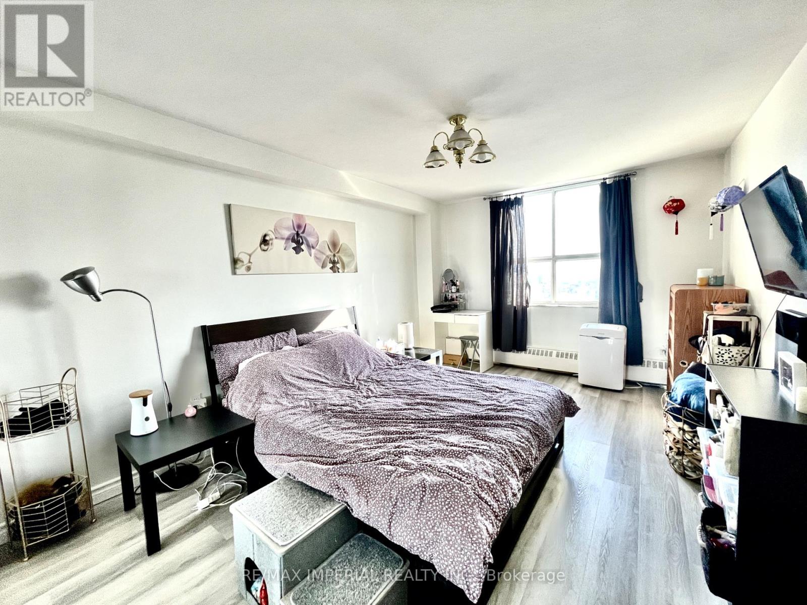 1807 - 270 Palmdale Drive, Toronto, Ontario  M1T 3N8 - Photo 15 - E13740340