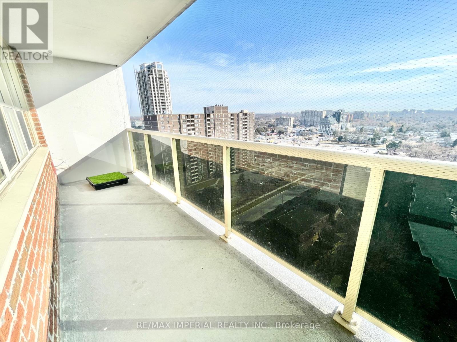 1807 - 270 Palmdale Drive, Toronto, Ontario  M1T 3N8 - Photo 18 - E13740340