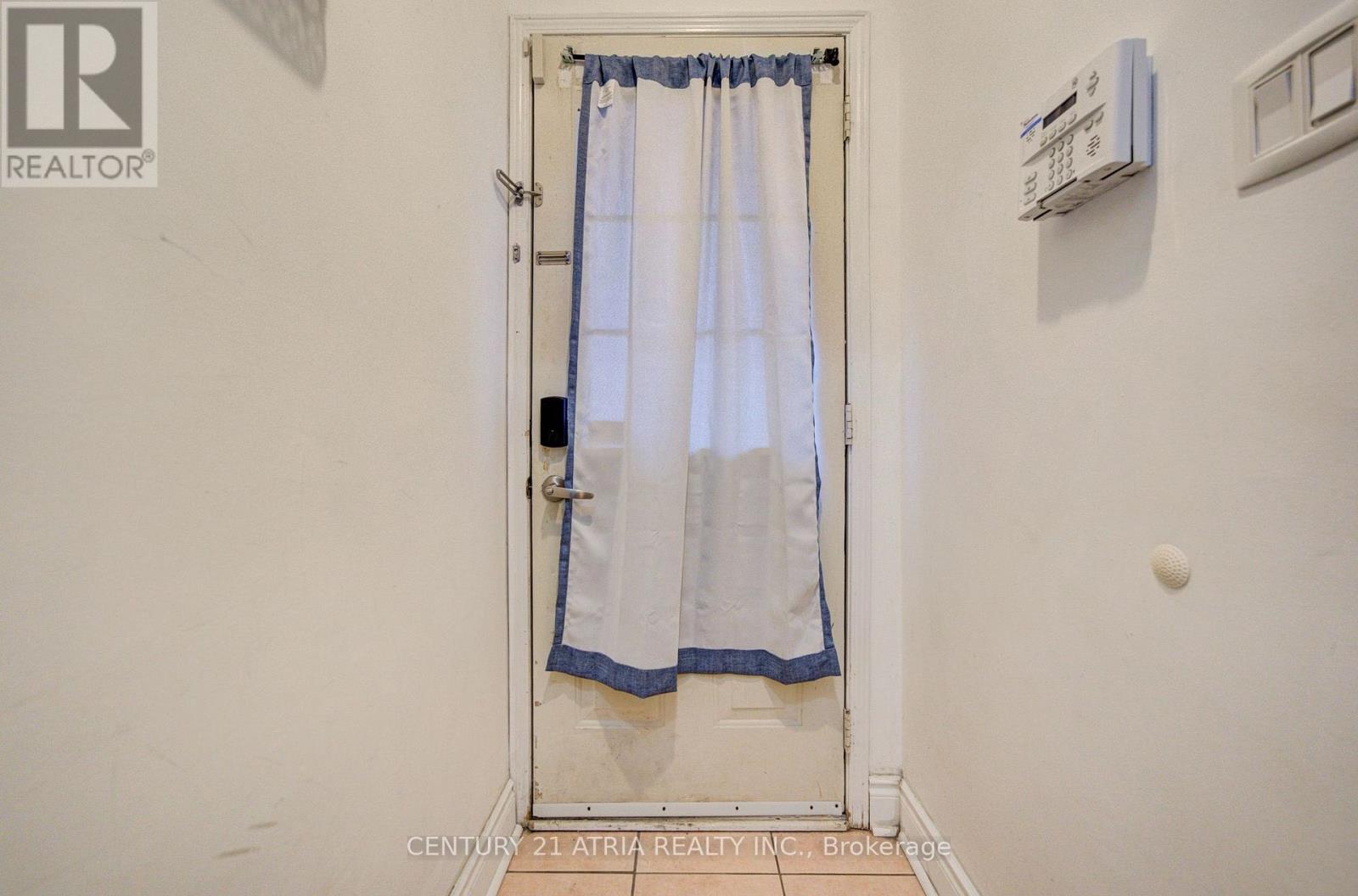 127 - 200 Mclevin Avenue, Toronto, Ontario  M1B 6C6 - Photo 5 - E13740344
