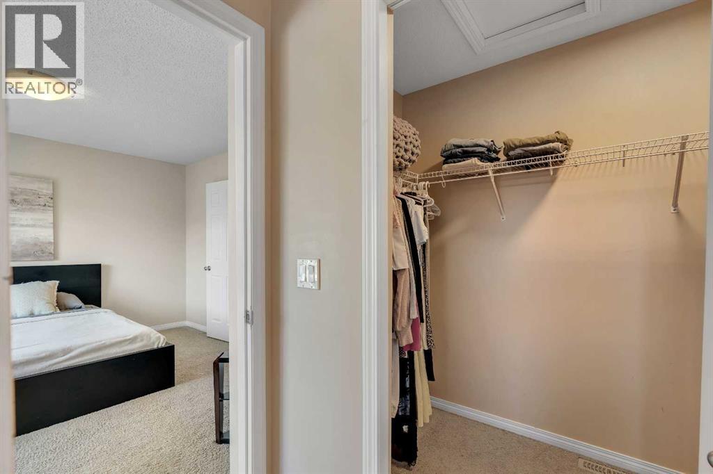 149 Luxstone Way SW, Airdrie, Alberta  T4B 0H3 - Photo 23 - A2342268