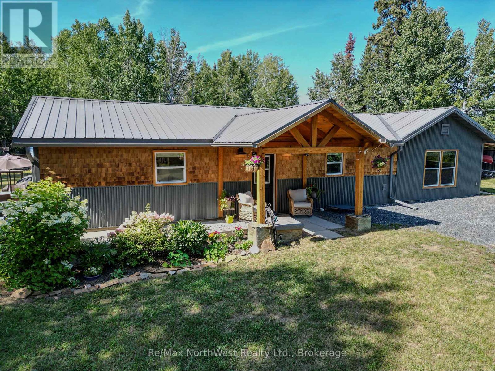 78 Sundin Road, Kenora Remote Area, Ontario  P0X 1C0 - Photo 1 - X13740408