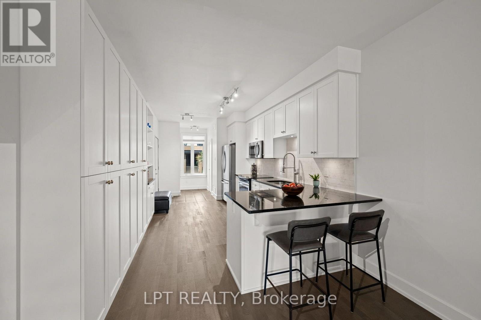 21 Bergeron Private, Ottawa, Ontario  K1C 0C2 - Photo 18 - X13740180