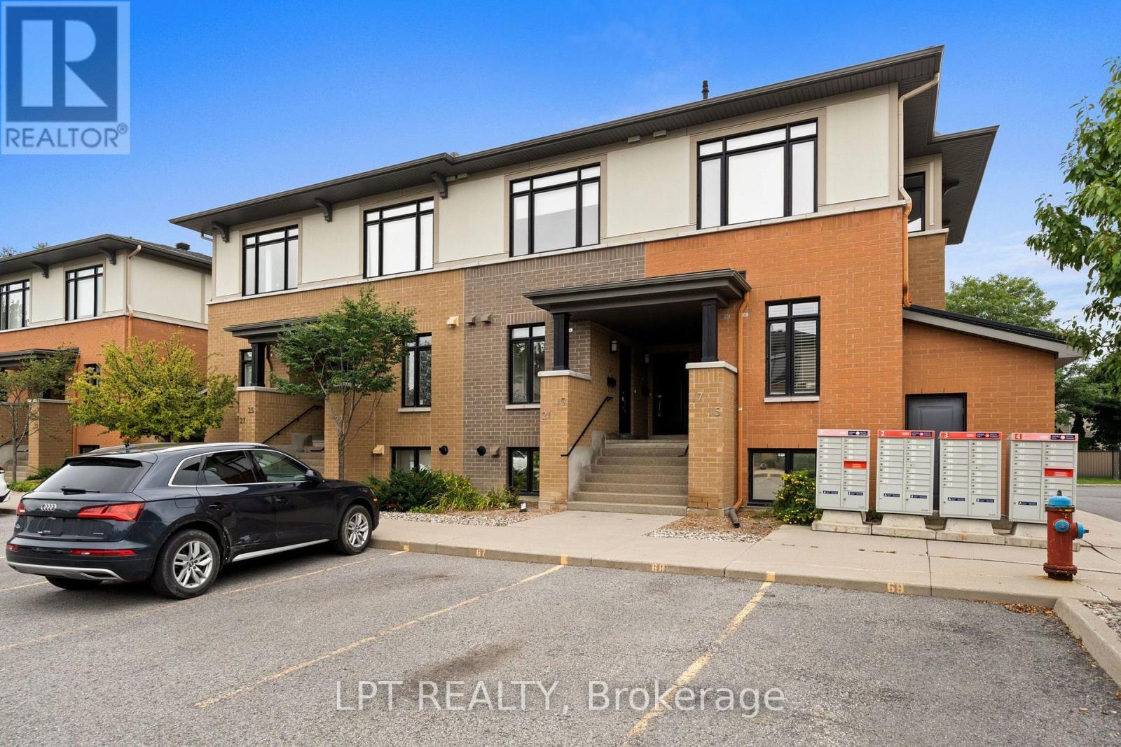 21 Bergeron Private, Ottawa, Ontario  K1C 0C2 - Photo 7 - X13740180