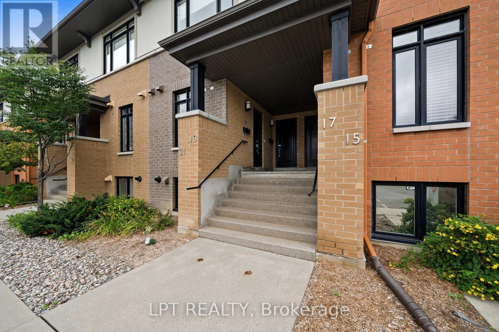 21 Bergeron Private, Ottawa, Ontario  K1C 0C2 - Photo 8 - X13740180