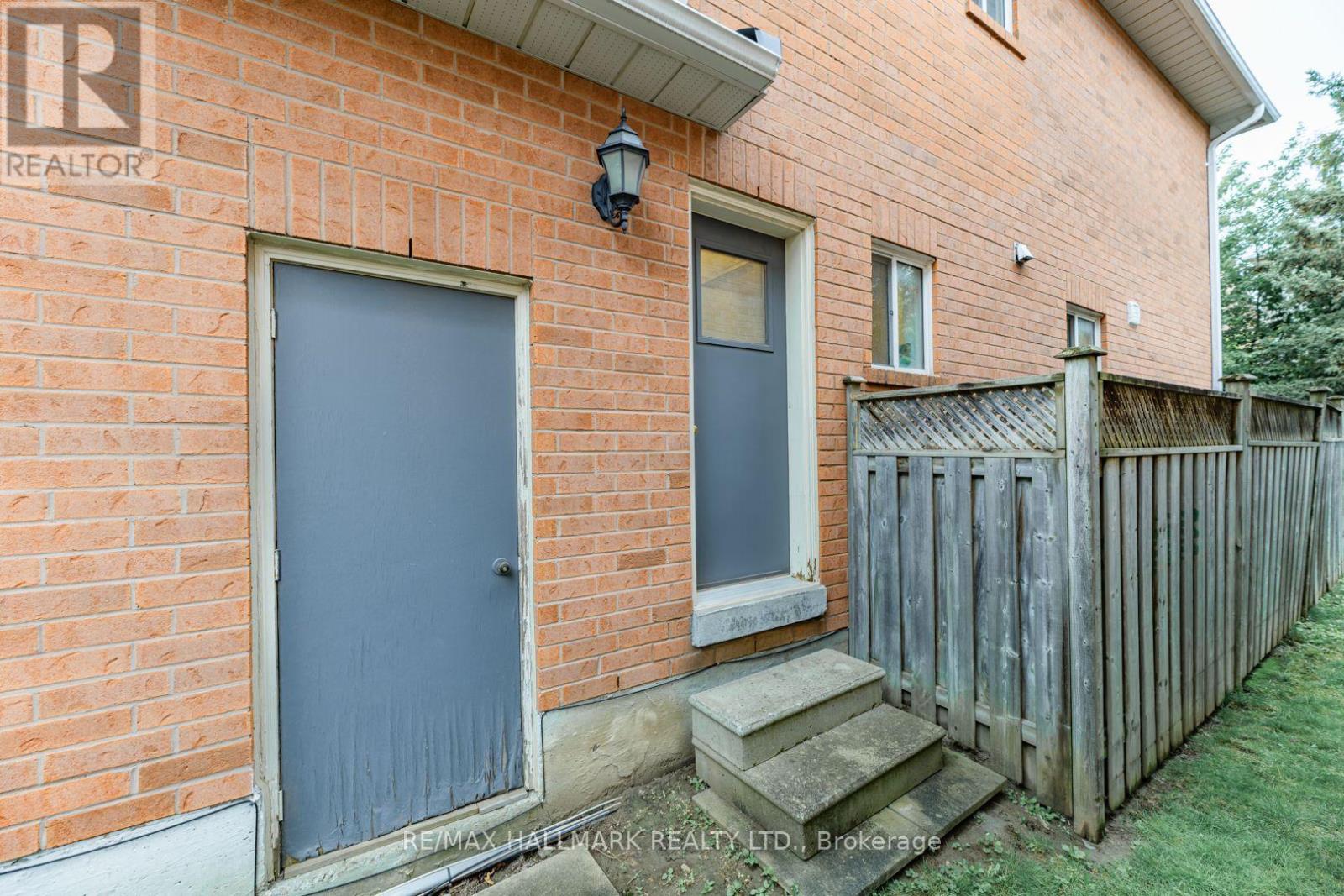 851 Hilton Boulevard, Newmarket, Ontario  L3X 2H7 - Photo 34 - N13740098
