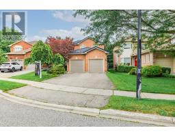 851 HILTON BOULEVARD, Newmarket, Ontario
