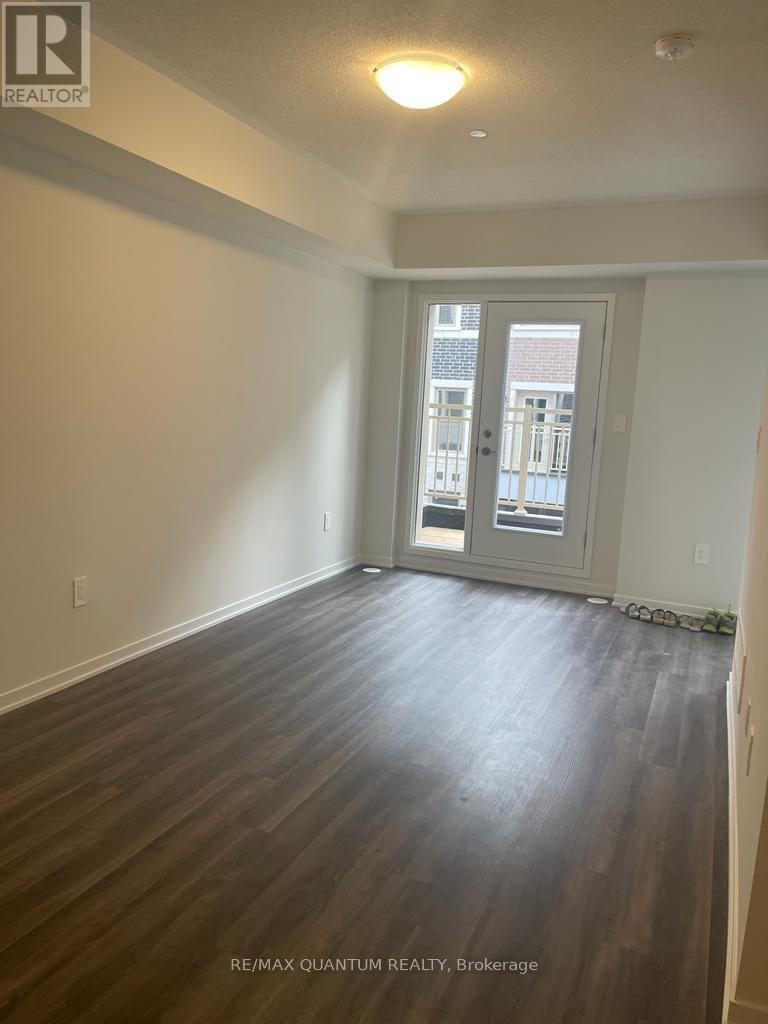 32 - 21 Honeycrisp Crescent, Vaughan, Ontario  L4K 0N6 - Photo 2 - N13740106