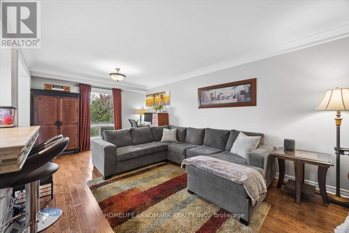 101 Noble Drive, Bradford West Gwillimbury (Bradford), Ontario  L3Z 3B5 - Photo 12 - N13740154