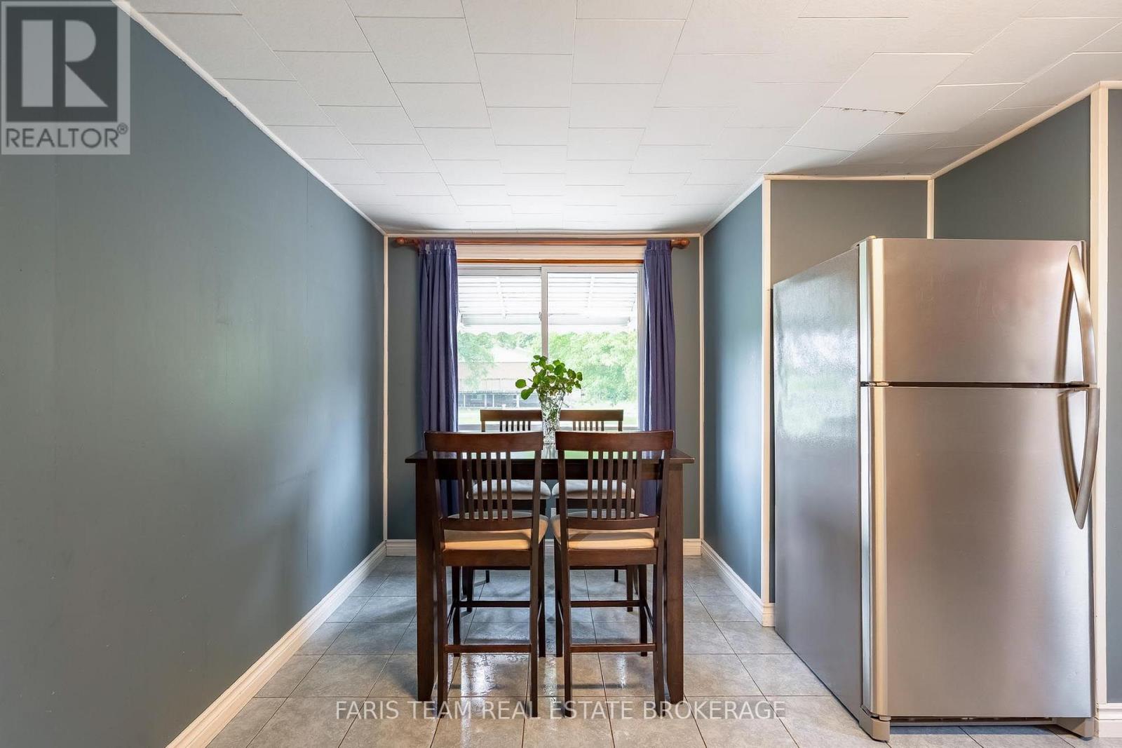 62 Toll Road, East Gwillimbury, Ontario  L9N 1G6 - Photo 10 - N13740160