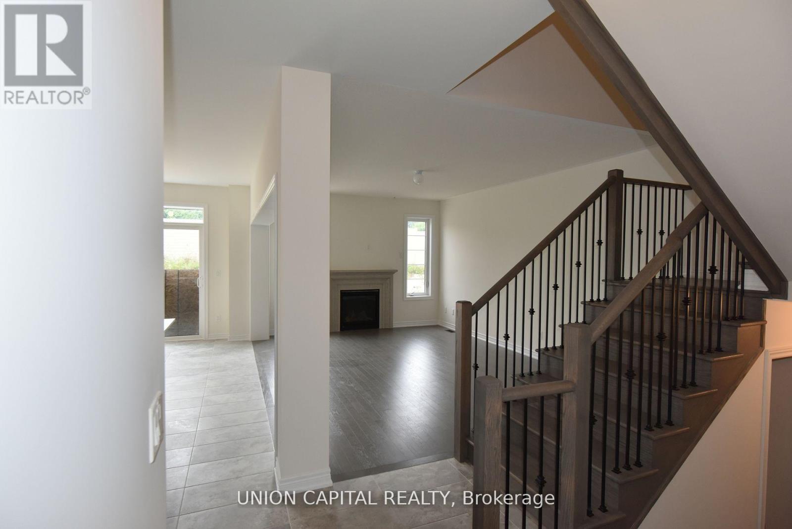 1378 Davis Loop N, Innisfil (Lefroy), Ontario  L0L 1W0 - Photo 23 - N13740192