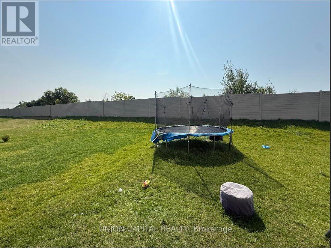 1378 Davis Loop N, Innisfil (Lefroy), Ontario  L0L 1W0 - Photo 24 - N13740192
