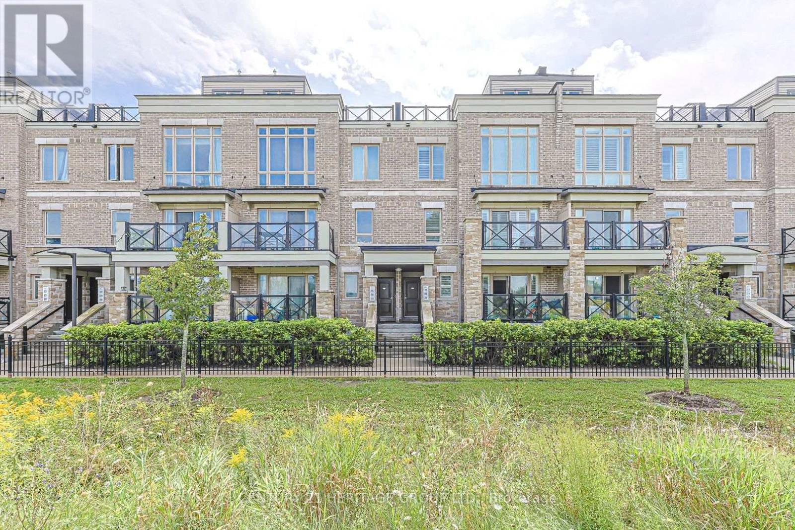 216 - 10 DUNSHEALTH WAY, Markham, Ontario