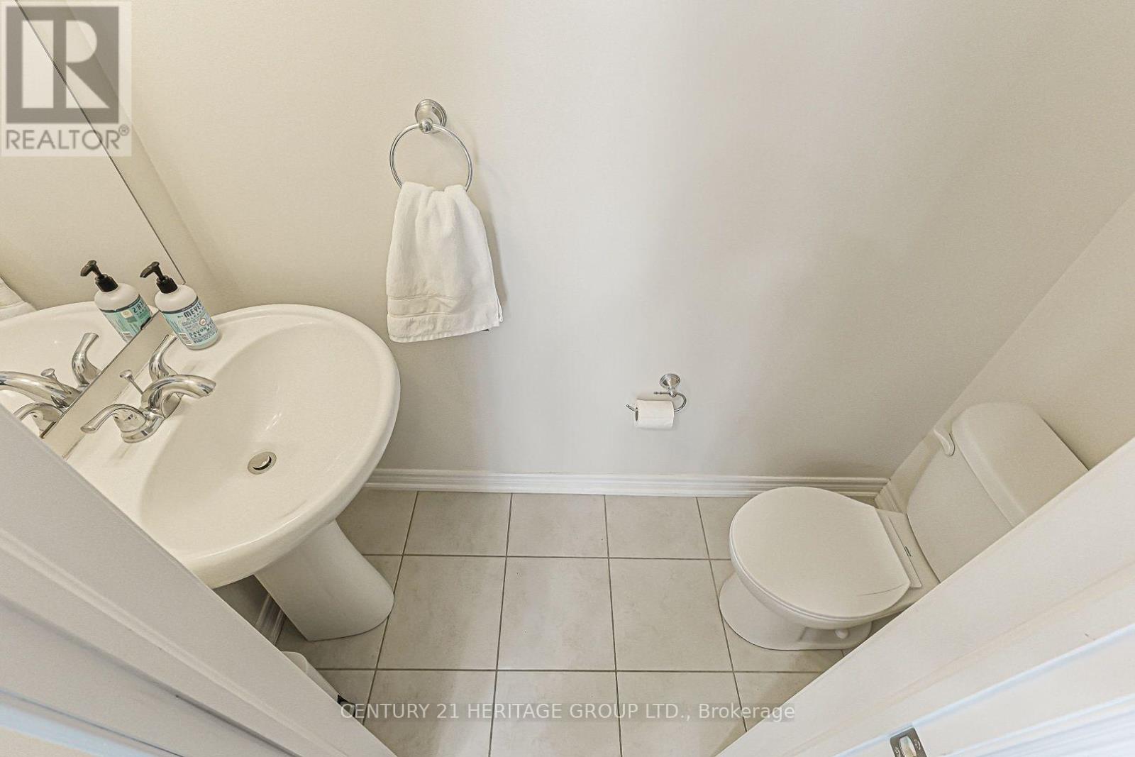 216 - 10 Dunshealth Way, Markham, Ontario  L6B 1N3 - Photo 7 - N13740224