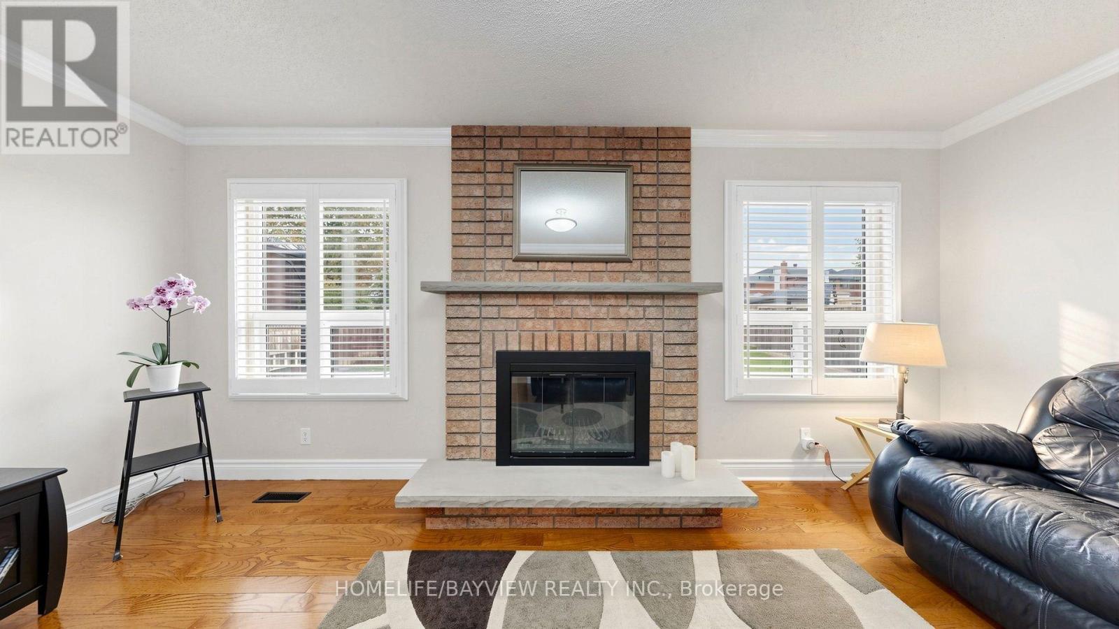 20 Doon Crescent, Georgina, Ontario  L4P 3P8 - Photo 19 - N13740258