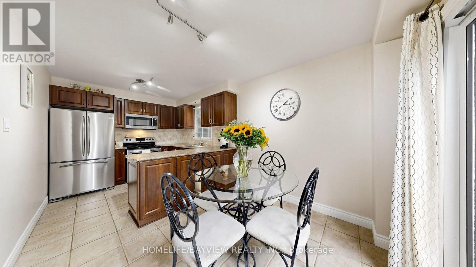 20 Doon Crescent, Georgina, Ontario  L4P 3P8 - Photo 22 - N13740258