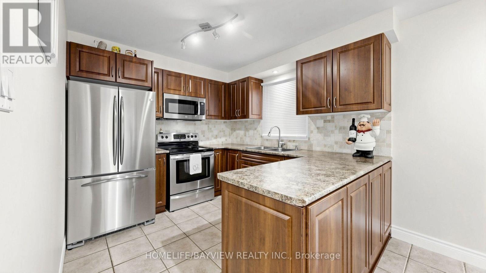 20 Doon Crescent, Georgina, Ontario  L4P 3P8 - Photo 24 - N13740258