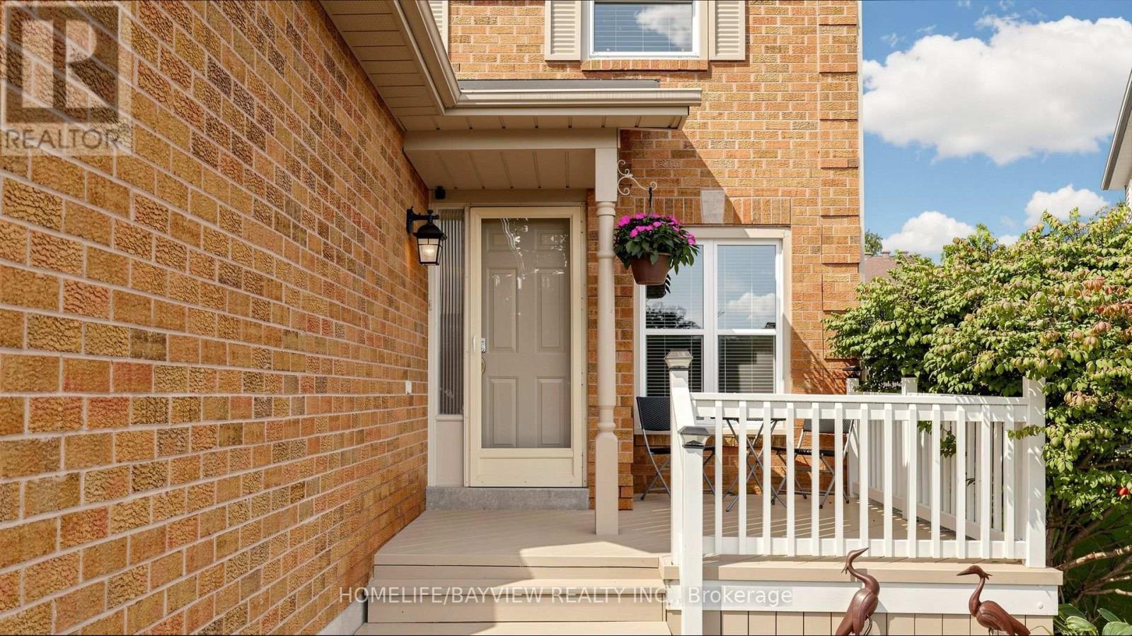 20 Doon Crescent, Georgina, Ontario  L4P 3P8 - Photo 4 - N13740258