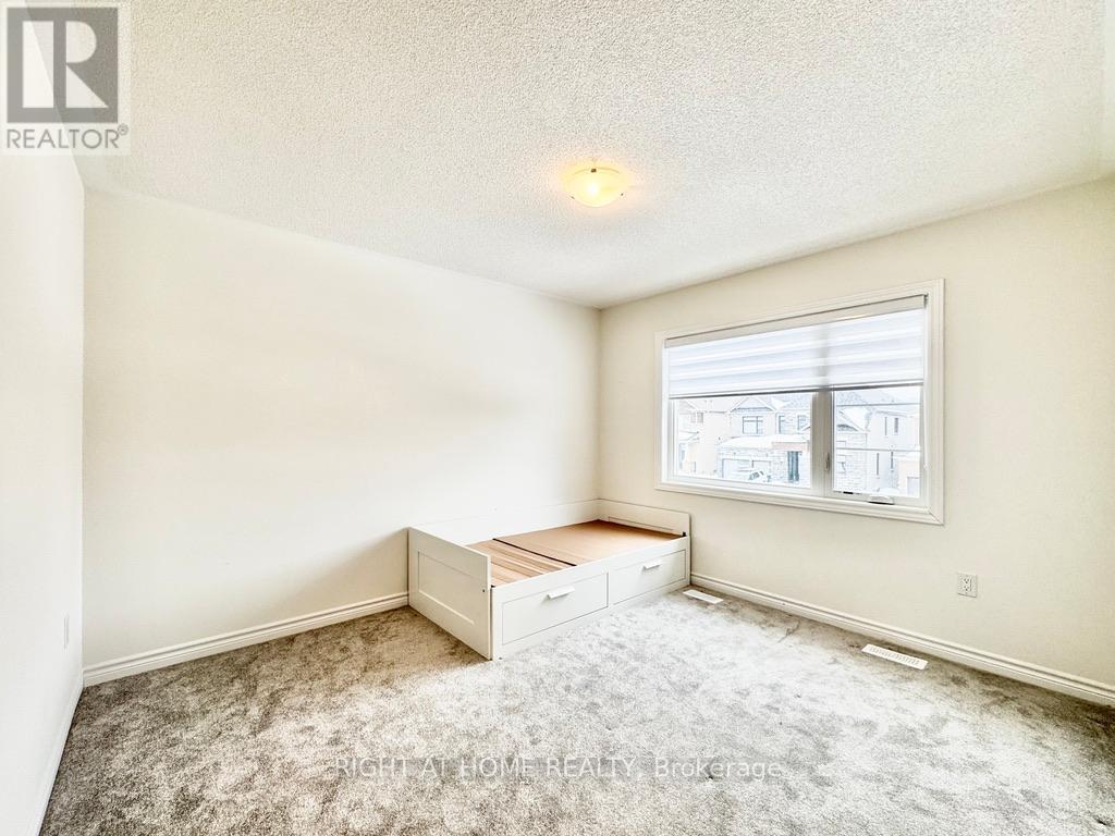 79 Calypso Avenue, Springwater, Ontario  L9X 2C5 - Photo 11 - S13740132