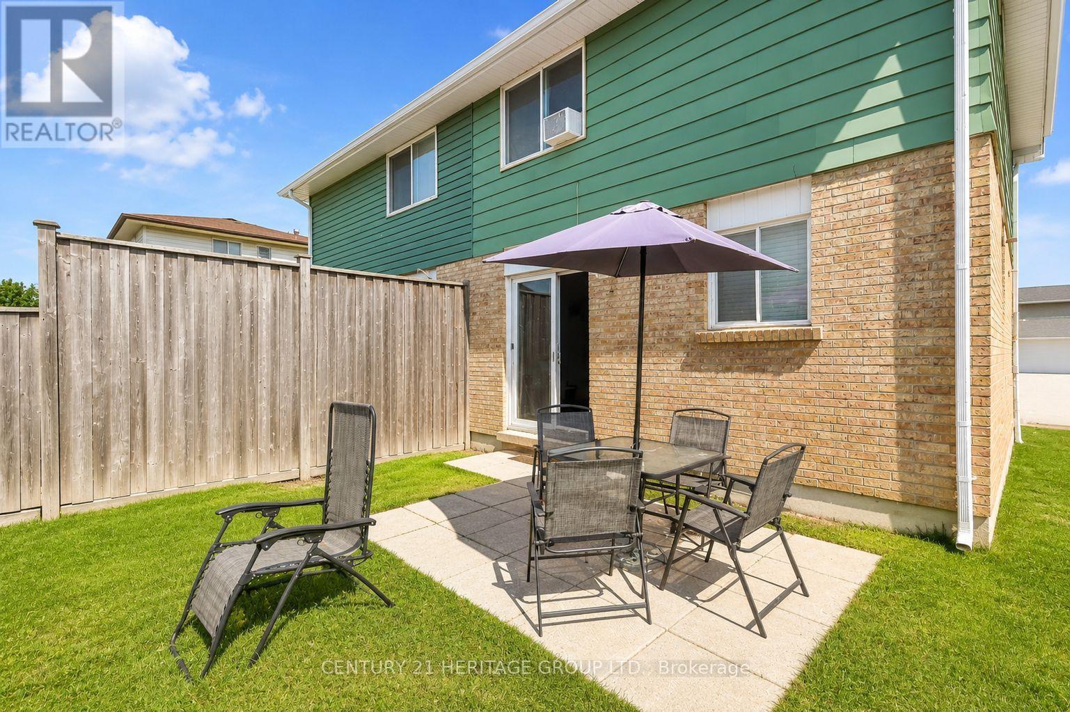 85 Chaucer Crescent, Barrie, Ontario  L4N 4T8 - Photo 15 - S13740148