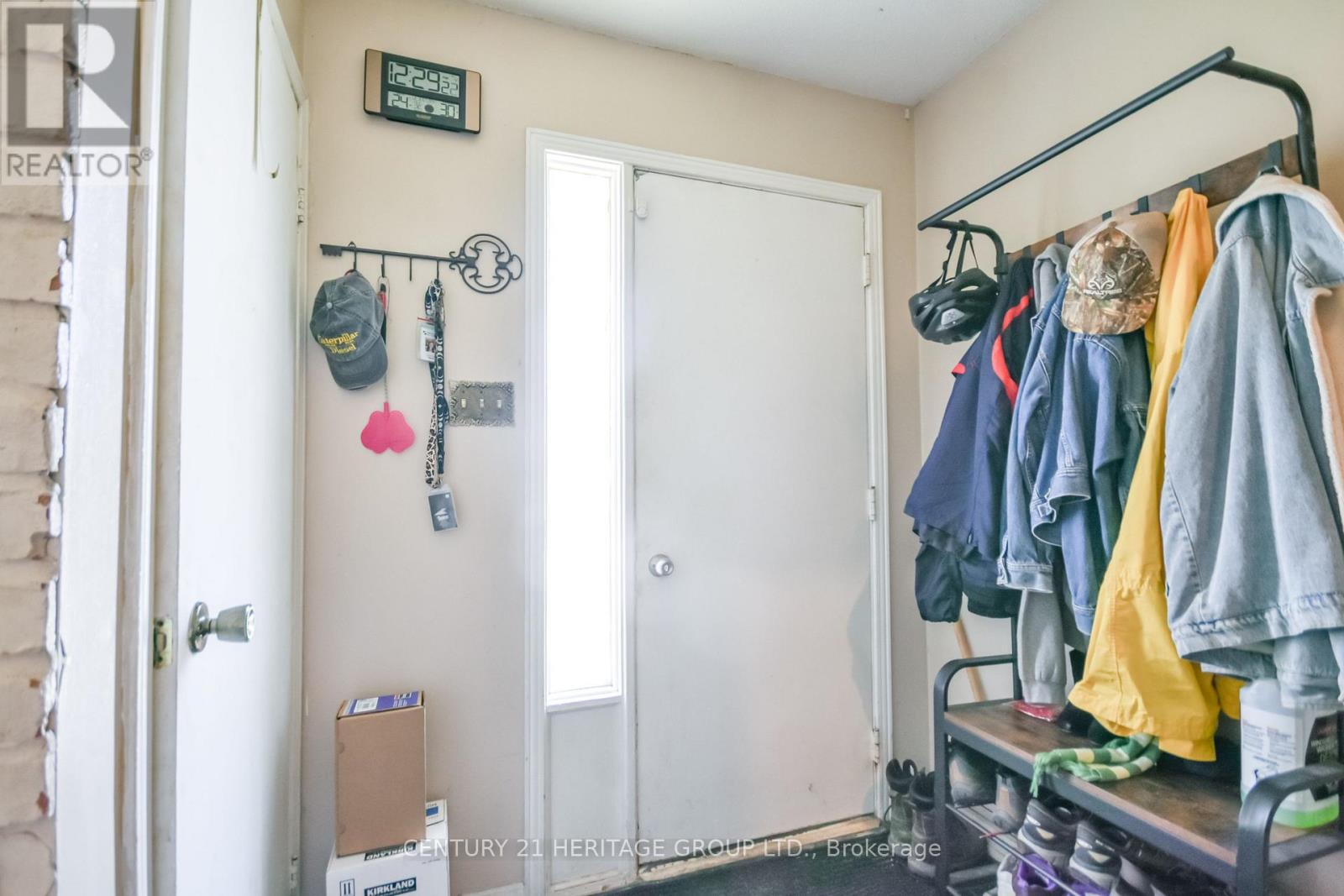 85 Chaucer Crescent, Barrie, Ontario  L4N 4T8 - Photo 18 - S13740148