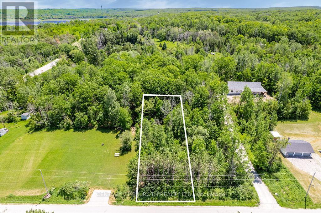 37 TODD LANE, Tay, Ontario