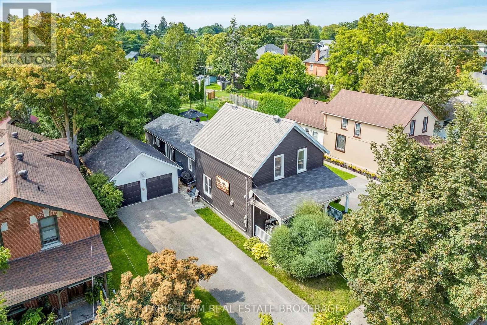 108 BEECH STREET, Collingwood, Ontario