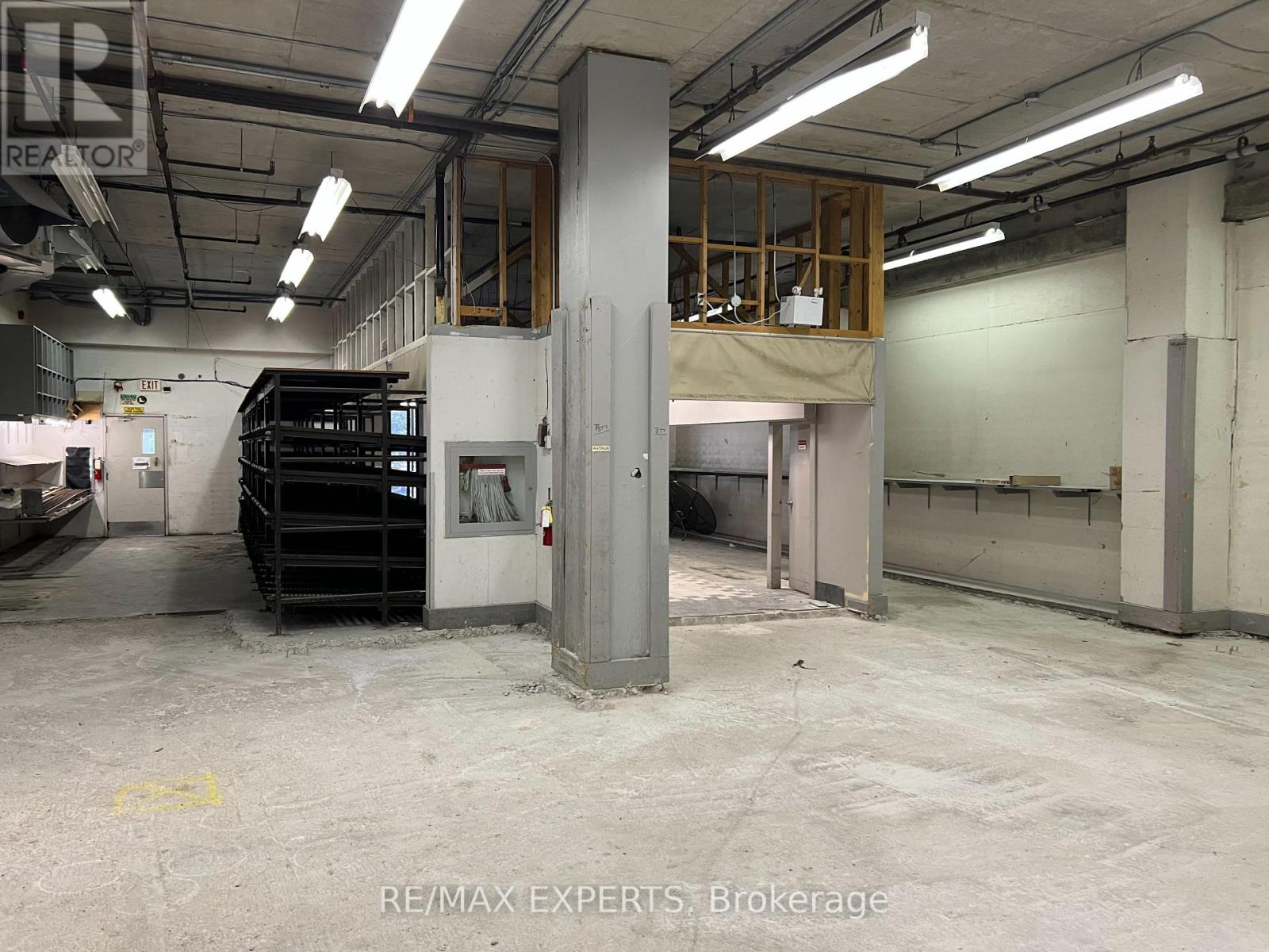 110 - 720 Spadina Avenue, Toronto, Ontario  M5S 2T9 - Photo 10 - C13720310