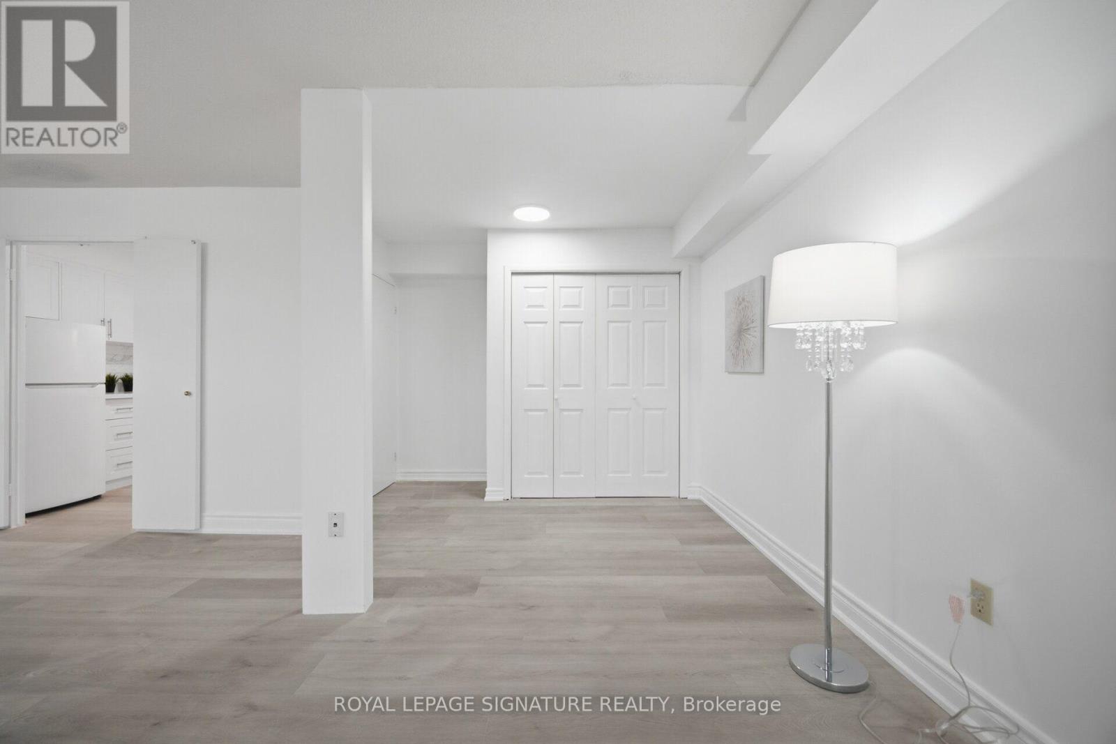 906 - 1580 Mississauga Valley Boulevard, Mississauga, Ontario  L5A 3T8 - Photo 12 - W13740090